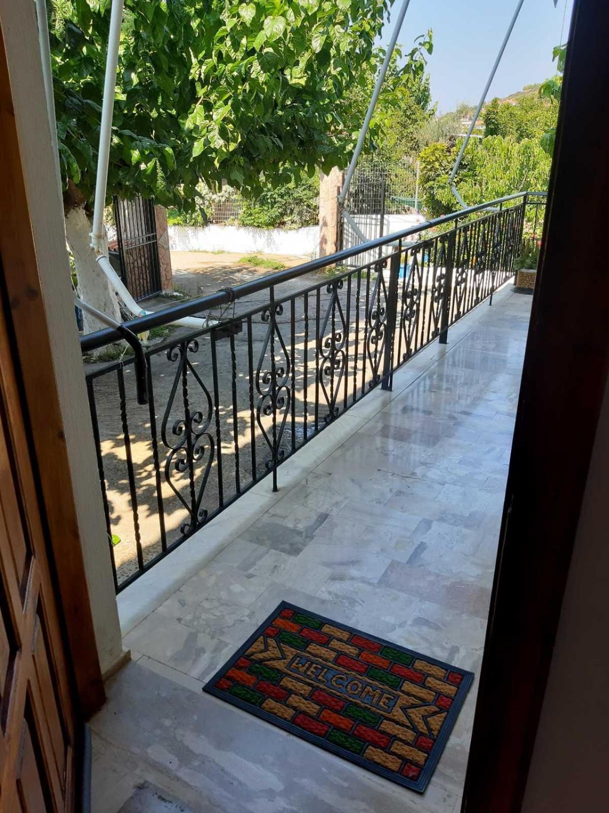 Glyfada'S Family Apartment Glyfada  エクステリア 写真